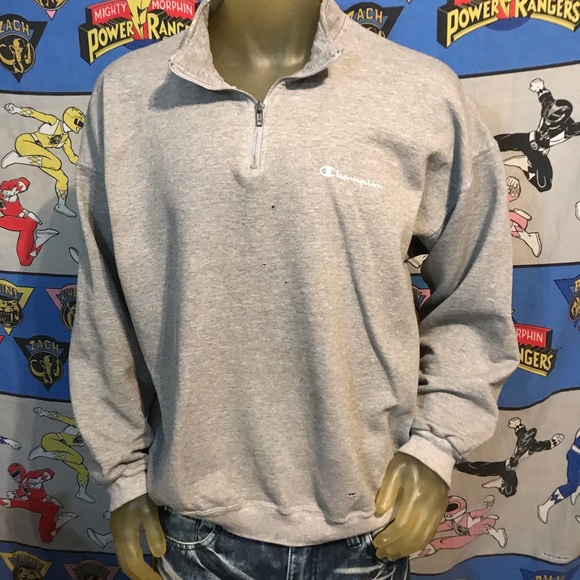 Champion Other - Vintage Distressed Champion Pullover Sweatshirt